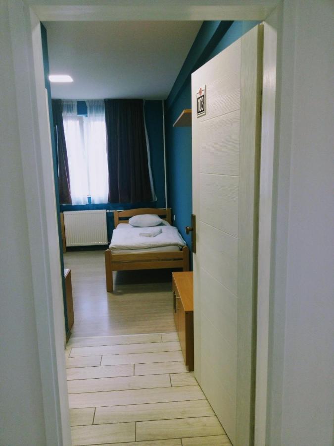 City Hostel Баня-Лука Экстерьер фото